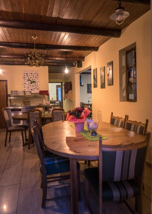 Ristorante Del Ponte Bed & Breakfast Cugnasco Exterior photo